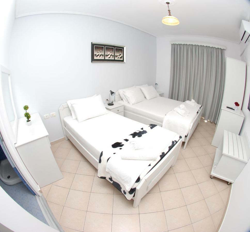 Hotel MS Sarandë Buitenkant foto