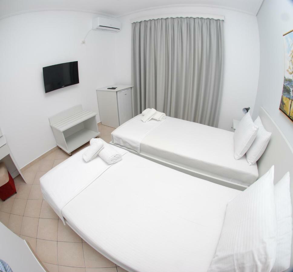 Hotel MS Sarandë Buitenkant foto