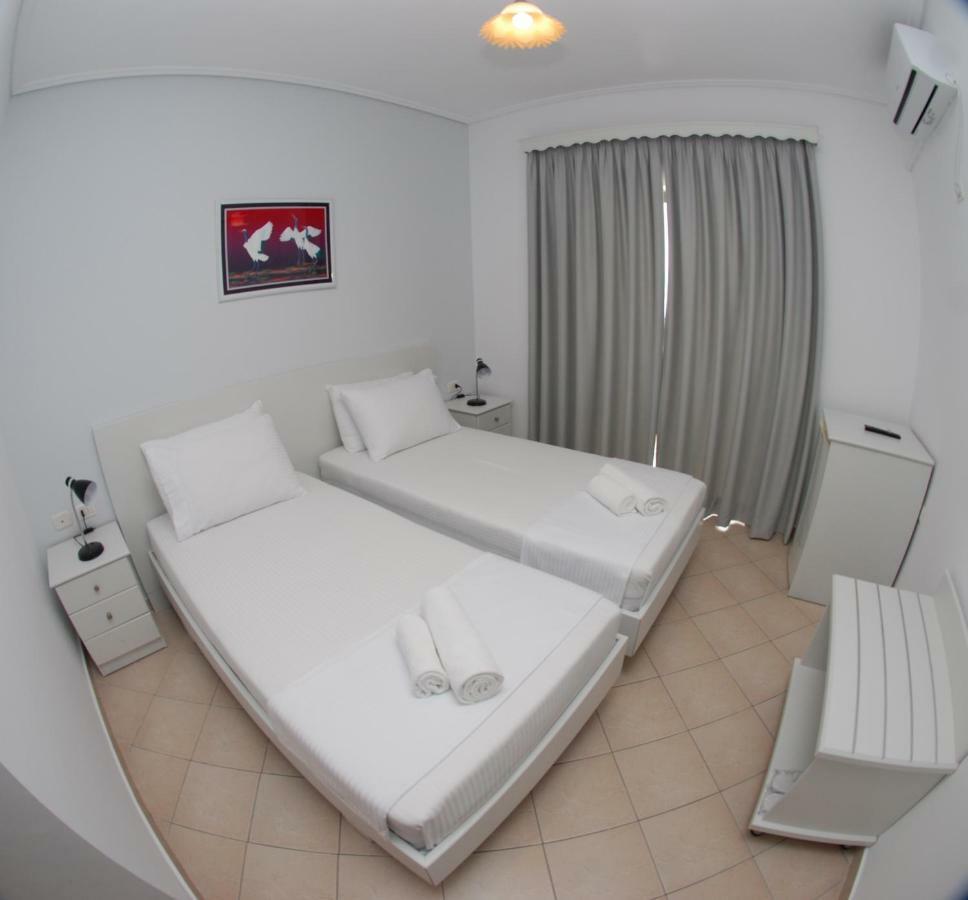 Hotel MS Sarandë Buitenkant foto