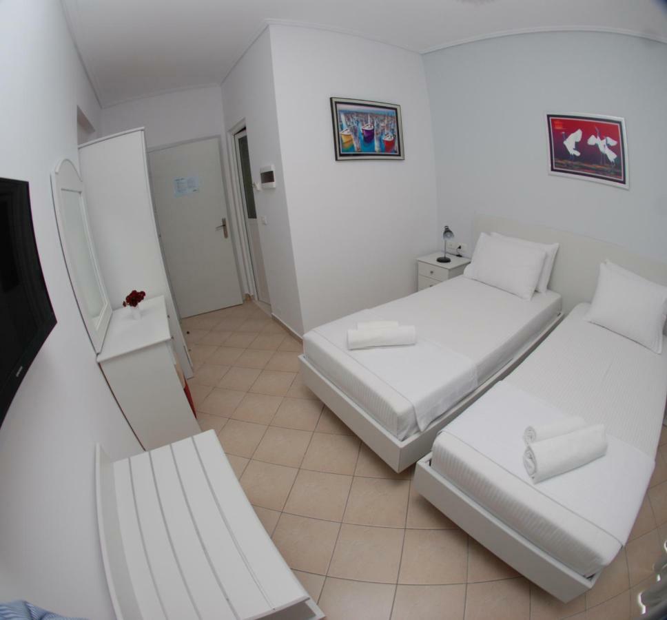 Hotel MS Sarandë Buitenkant foto